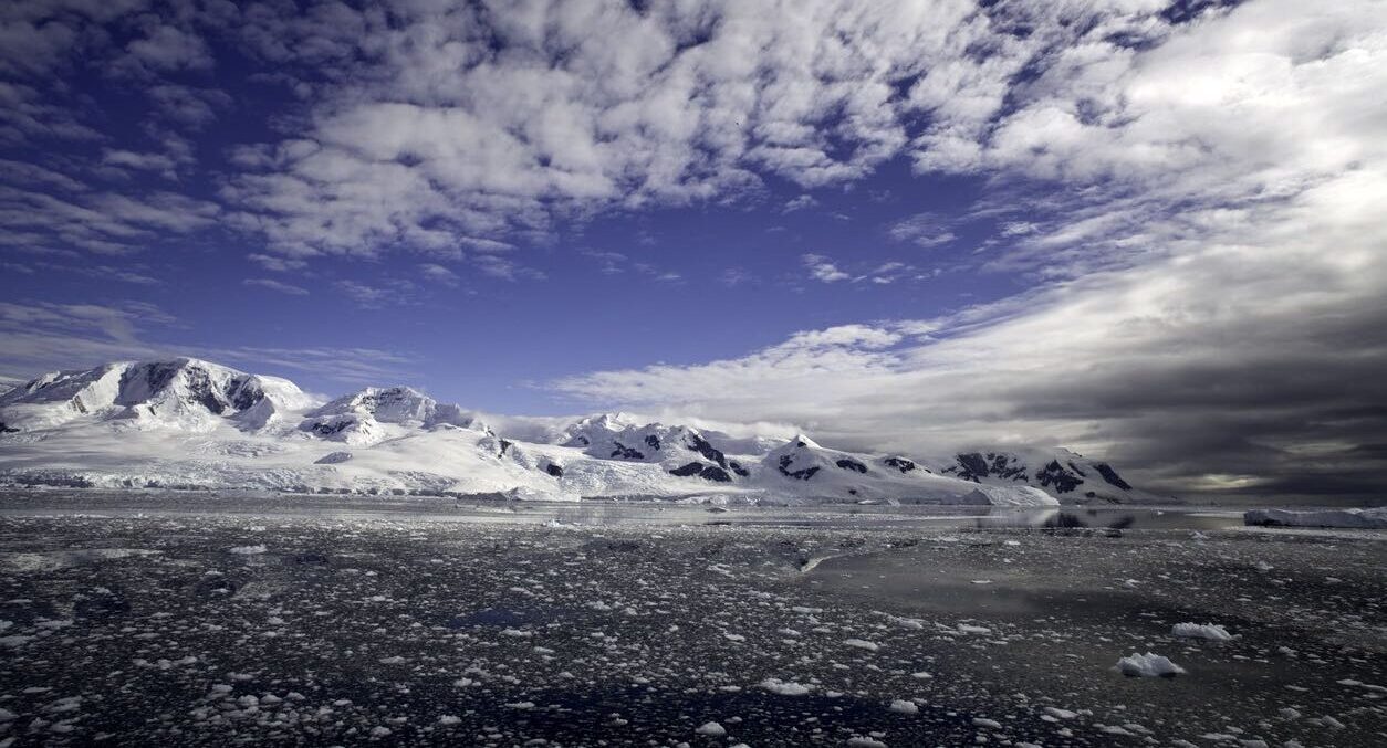 Renewables at the South Pole