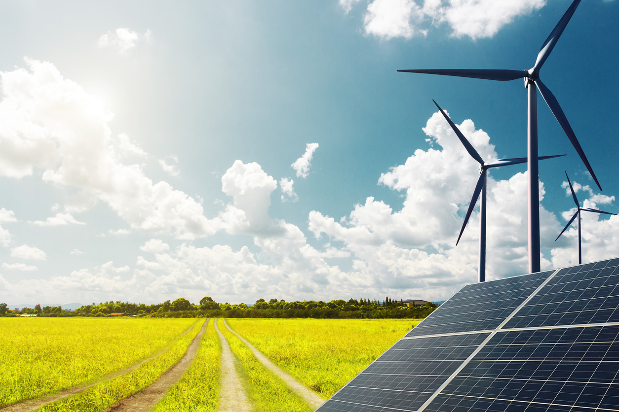 Spatial and Temporal Interactions of Wind and Solar in the Next Generation Utility: Expanded Analysis