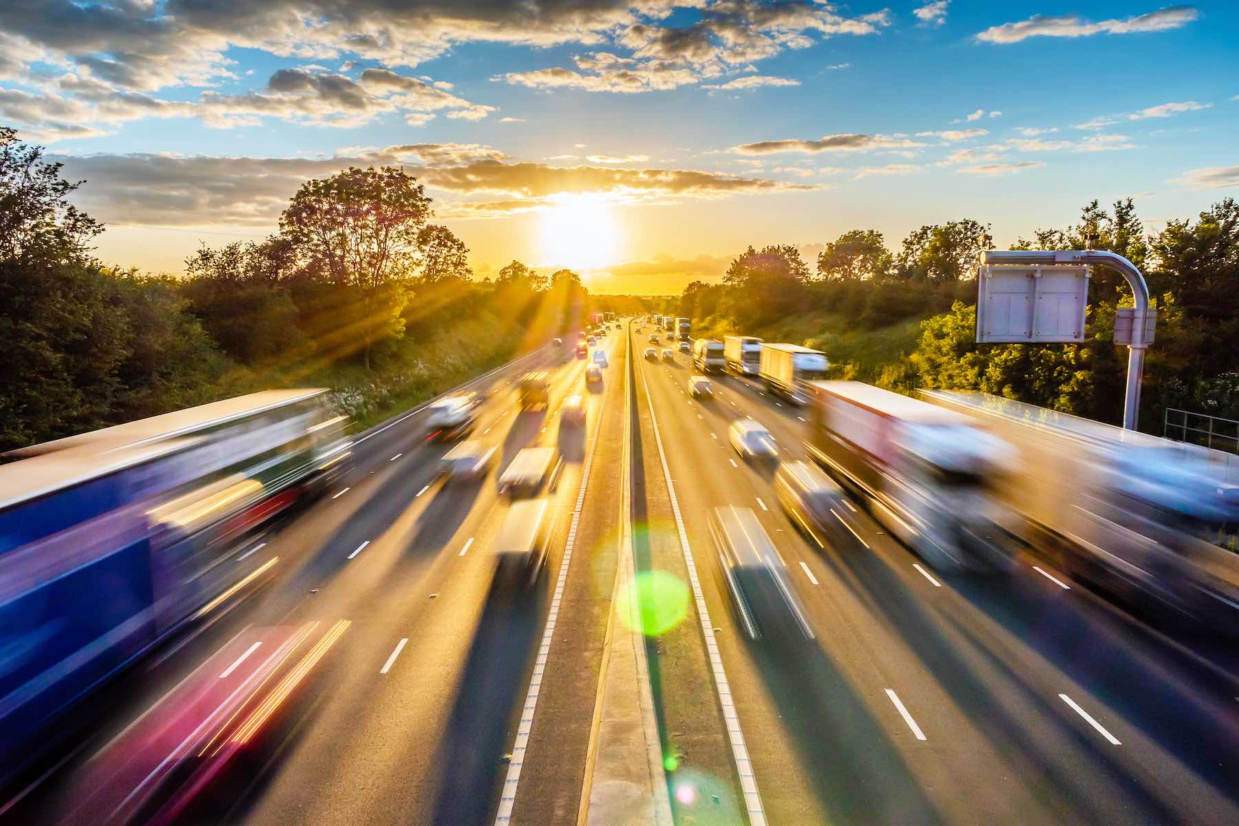 How China Can Achieve Carbon-Neutral Transport by 2060