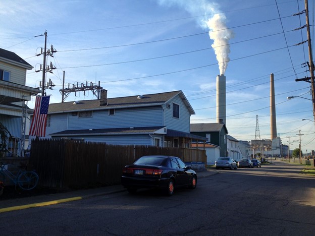 houses near Sammis Coal Plant