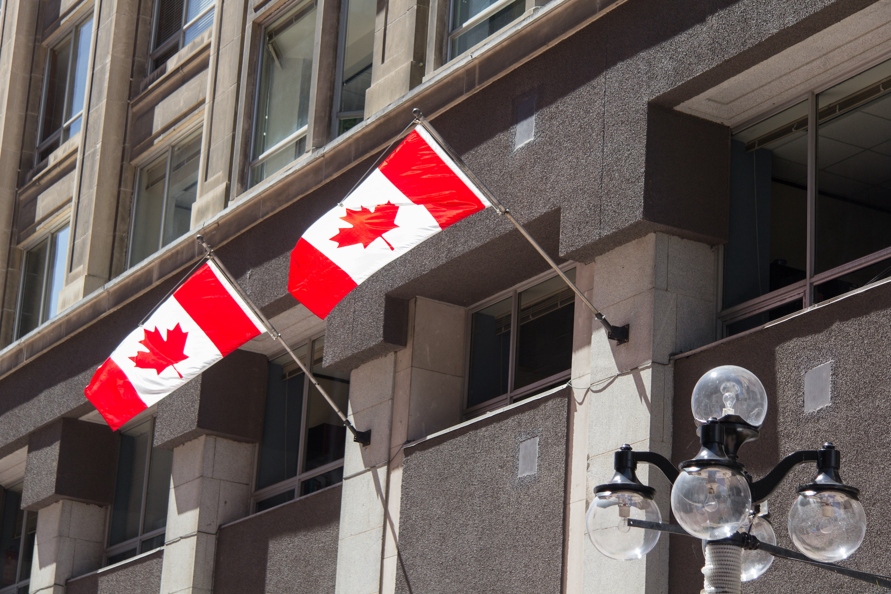 The Electrification and Deep Retrofit Potential of Canadian Federal Buildings
