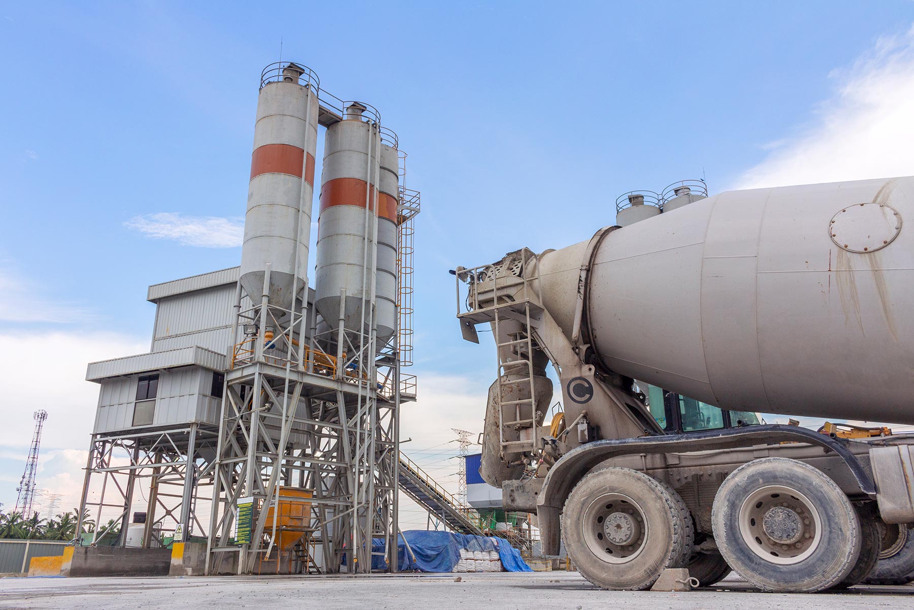 The 3Cs of Innovation in Low-Carbon Concrete