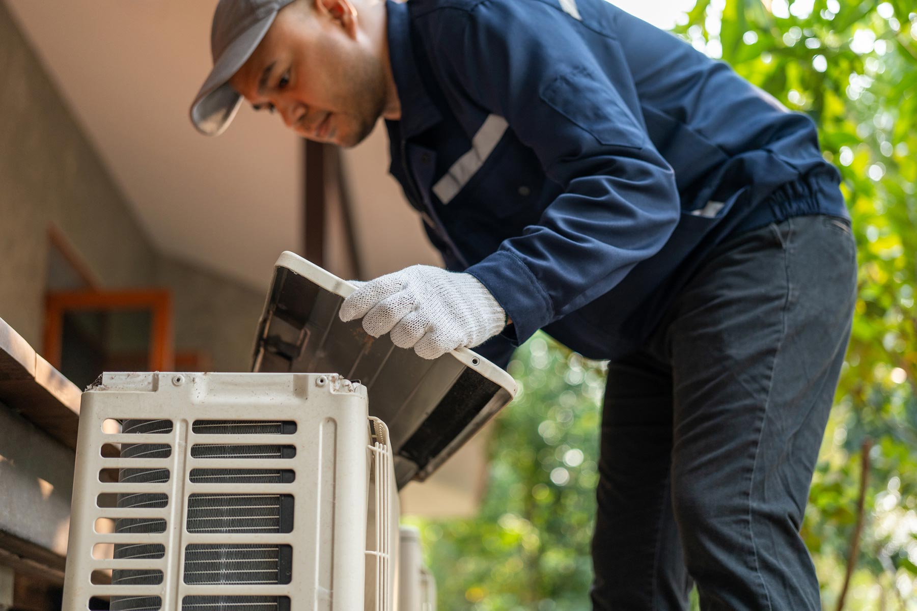Reforming Energy Efficiency Programs to Increase Heat Pump Adoption