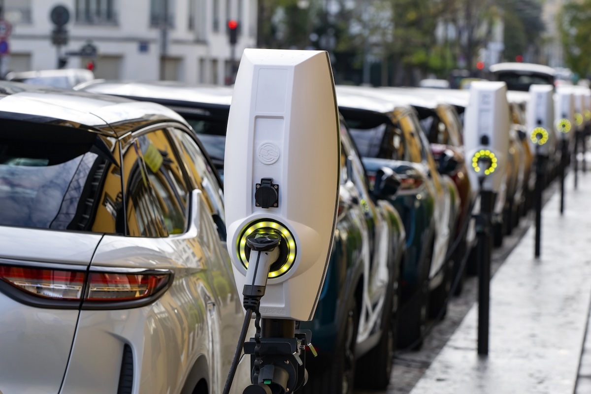 Record Global Growth: Five Takeaways from Recent Electric Vehicle Outlooks