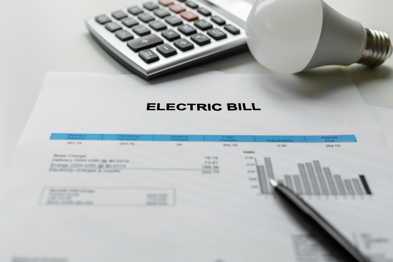 US Governors Are Leading Efforts to Tackle the Cost of Electricity