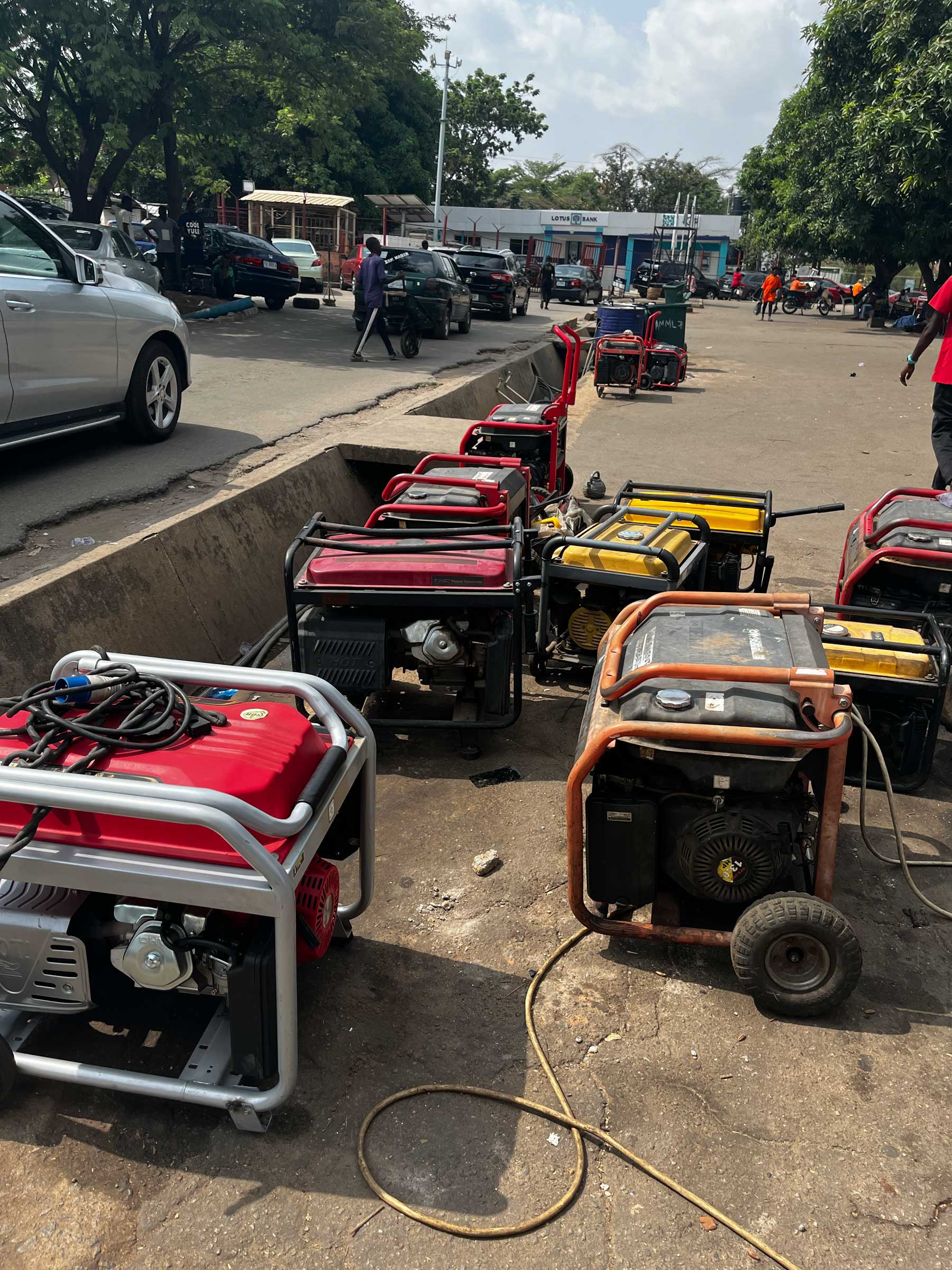 gas generators at airport